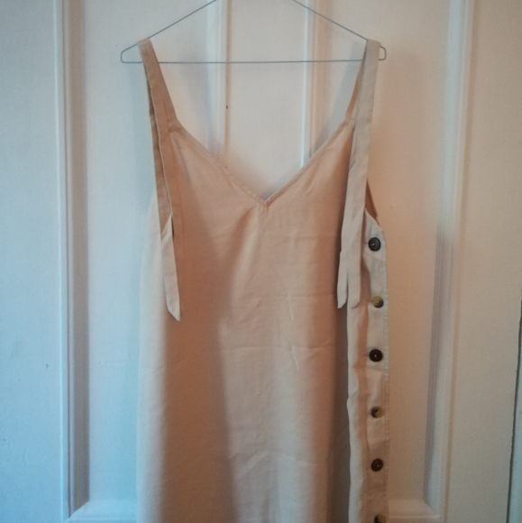 Topshop Dresses & Skirts - Topshop dress with shoulder ties